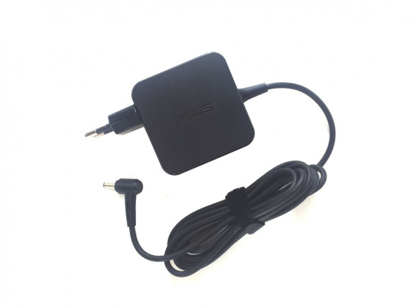 Оригинальная зарядка (блок питания) для ноутбука Asus N45W-01, 40JW24K03EW, ADP-45AW/AA, 45W штекер 3.0x1.1 мм Оригинальная зарядка (блок питания) для ноутбука Asus N45W-01, 40JW24K03EW, ADP-45AW/AA, 45W штекер 3.0x1.1 мм