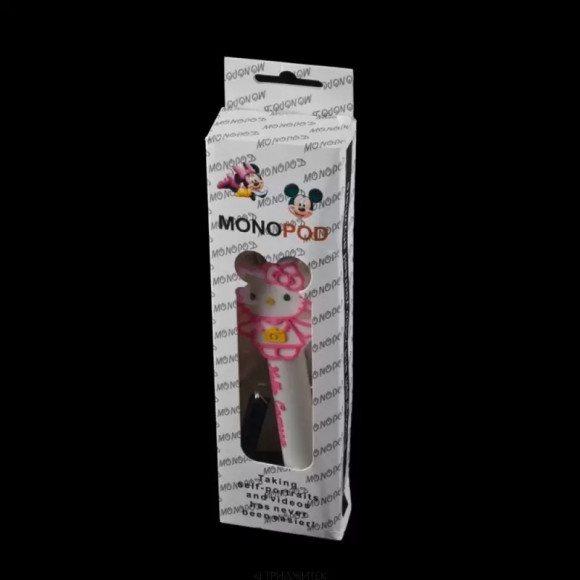 Держатель телескопический монопод "Hello Kitty" с кнопкой съемки через разъем гарнитуры, розовый Держатель телескопический монопод "Hello Kitty" с кнопкой съемки через разъем гарнитуры, розовый