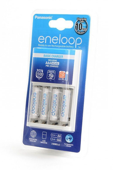 Зарядное устройство для аккумуляторов (элементов питания) Panasonic eneloop K-KJ51MCC04E Basic Charger + 4ААА, 750мАч BL1