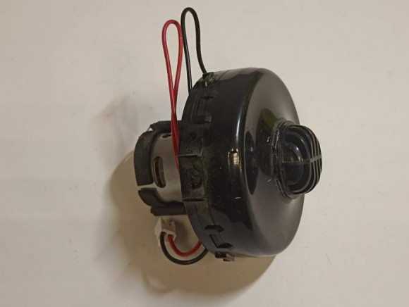 Двигатель от Bosch vxas014v25 С разбора