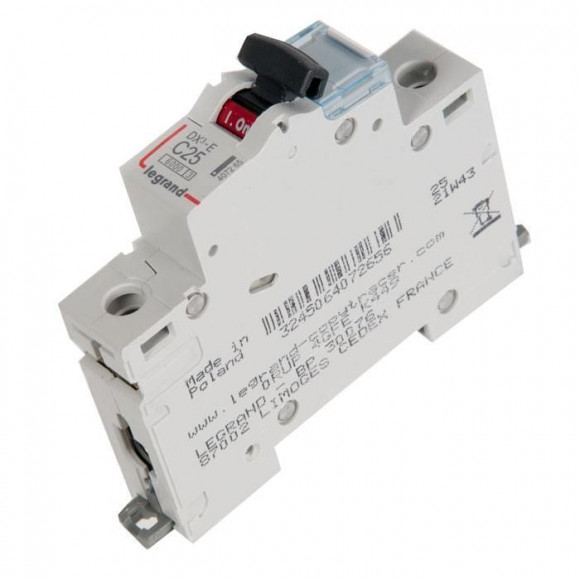 Выключатель автоматический однополюсный 25А C DX3-E 6кА Legrand 407265