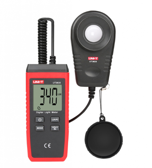 Измеритель света UNI-T UT383S