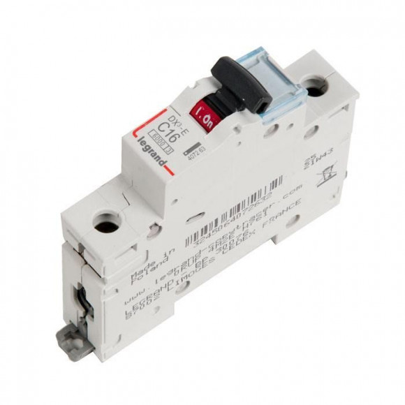 Выключатель автоматический однополюсный 16А C DX3-E 6кА Legrand 407263
