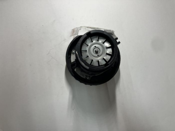 Двигатель 302-K006-021-00L от KARCHER wd 3 premium
