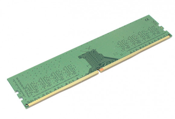 Модуль памяти Kingston DDR4 8ГБ 2400 MHz