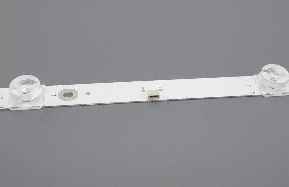 Светодиодная подсветка CC02500D410V02 3V Светодиодная подсветка CC02500D410V02 3V