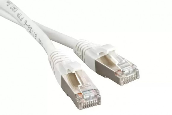 Патч-корд RJ45 - RJ45, 4 пары, FTP, категория 5е, 1 м, белый. LSZH, LANMASTER, LAN-PC45/S5E-1.0-WH