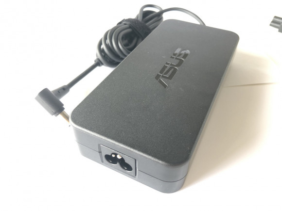 Оригинальная зарядка (блок питания) для ноутбука Asus GM501, A20-180P1A, 180W, Slim, штекер 6.0x3.7 мм Оригинальная зарядка (блок питания) для ноутбука Asus GM501, A20-180P1A, 180W, Slim, штекер 6.0x3.7 мм