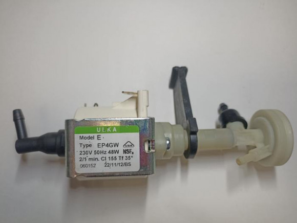 Помпа 12008610 Bosch уценено с разбора