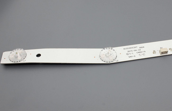 Светодиодная подсветка DLED32GC2X7