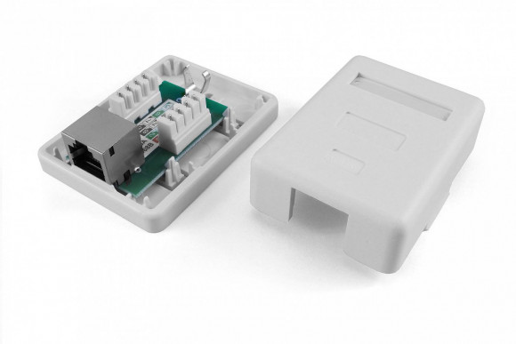 SB1-1-8P8C-C5e-SH-WH Розетка компьютерная RJ-45(8P8C), категория 5e, экранированная, одинарная, внешняя, Dual IDC Hyperline